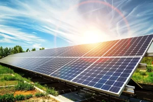 Read more about the article Why 2025 Is the Year to Switch to Solar Energy in Gujarat